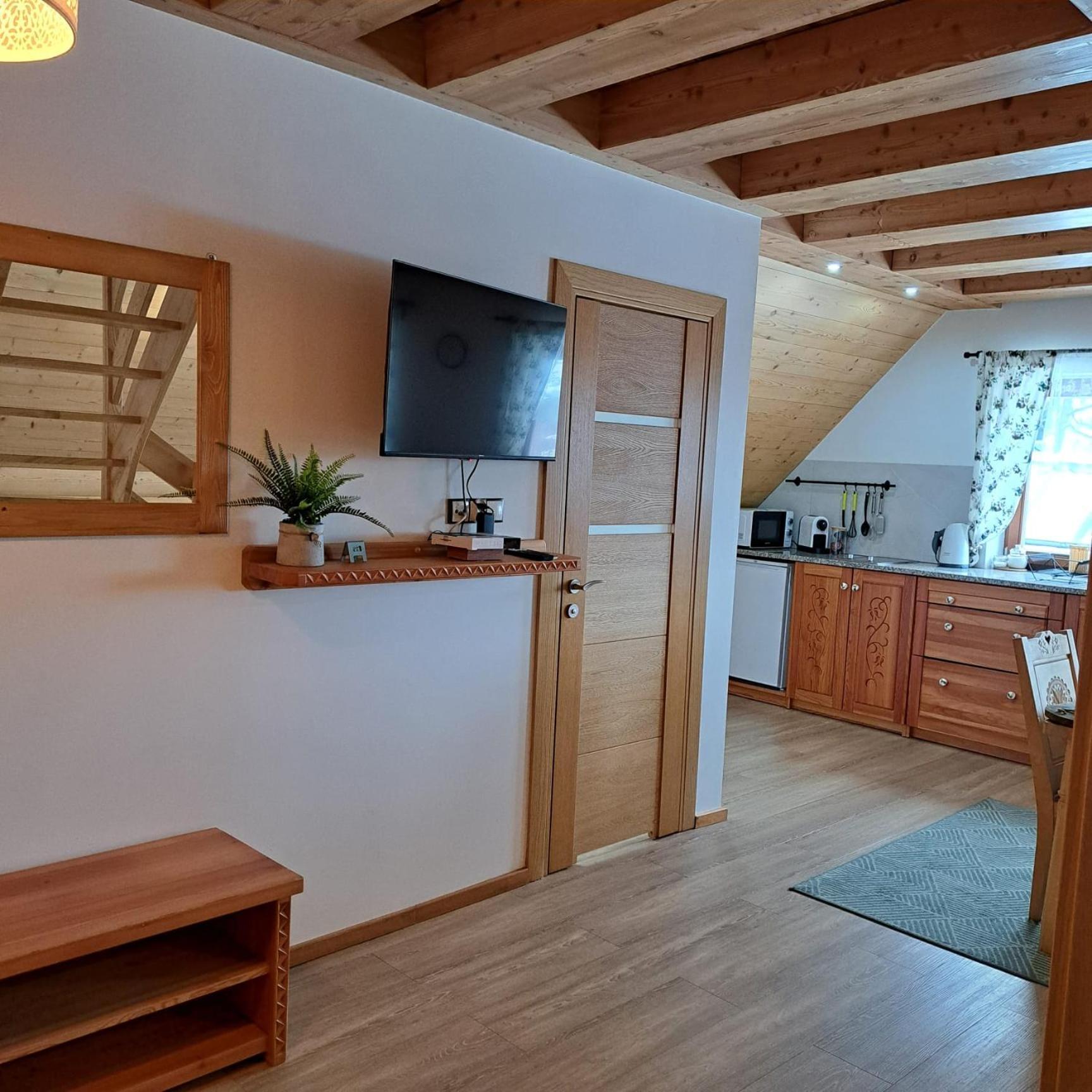 Apartamenty Ancymon Wegierska Gorka Exterior foto